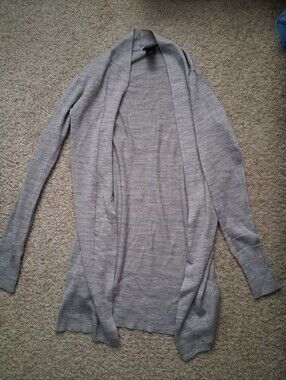Women's Ann Taylor cardigan